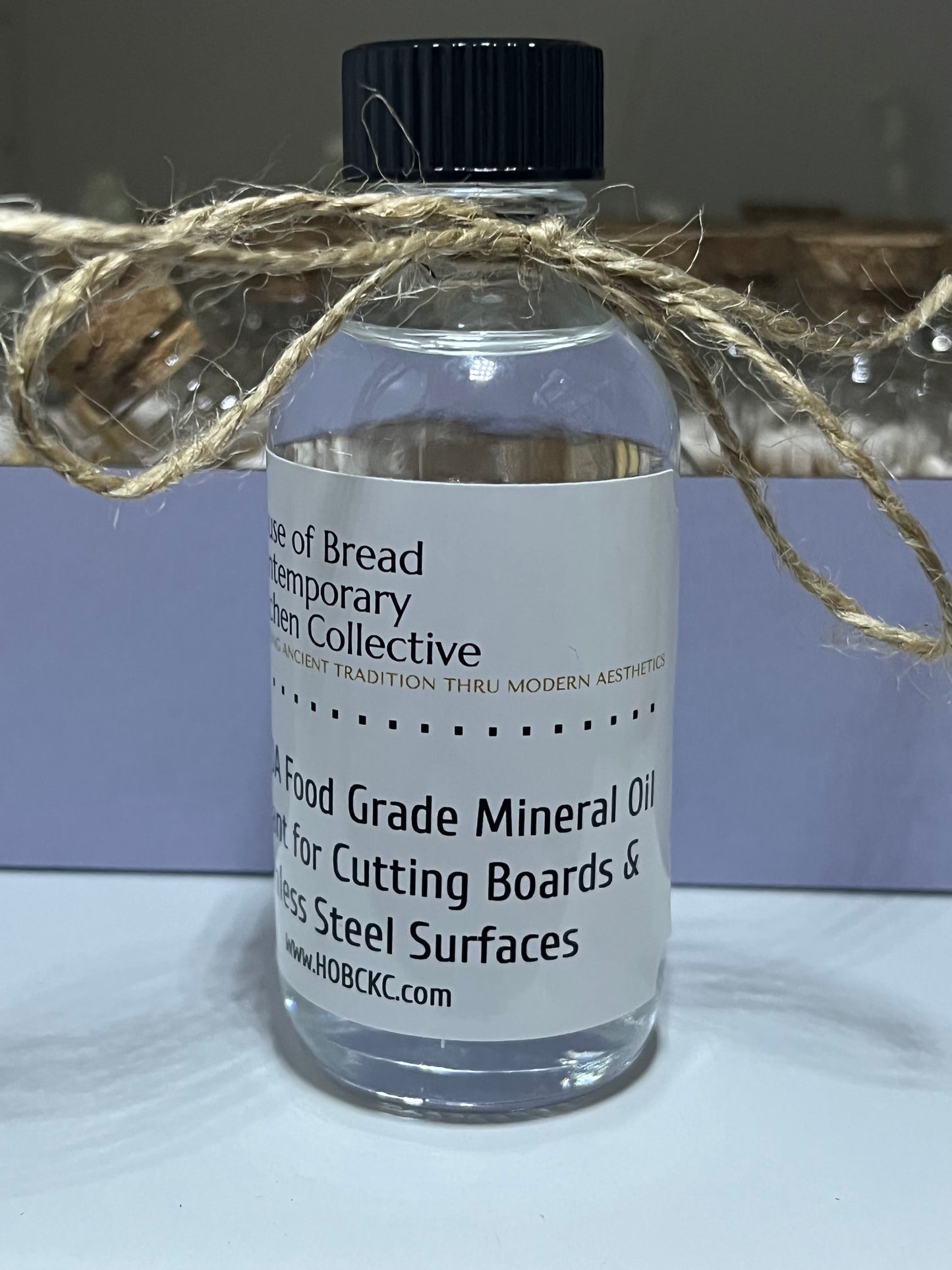 100% USDA Food Grade Mineral Oil Protectant for Cutting Boards & Stainless Steel Surfaces