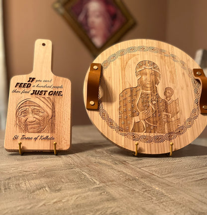 Cutting Board Display Easels